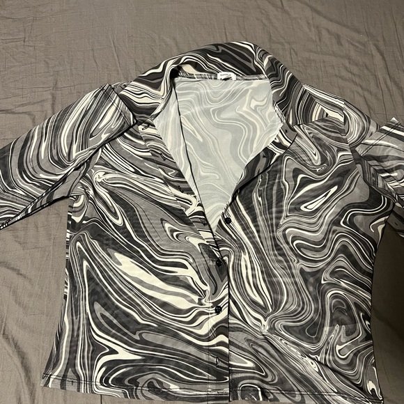 Garage Top - Picture 4 of 4